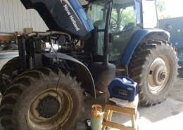 Mobile-Air-Conditioning-Repair-Tractor